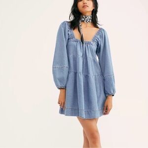 🩵Free People Lou Jean Babydoll denim minidress
